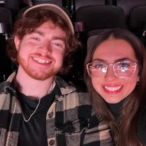 Meet your Posher, Max